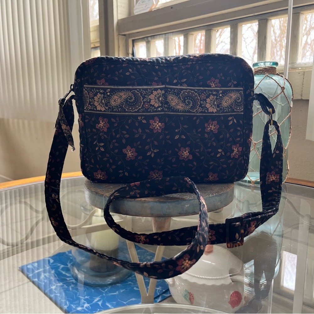VINTAGE ❤️VERA BRADLEY❤️ Cross Body Bag Black/Red - Picture 9 of 10